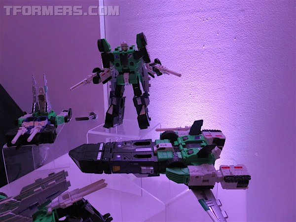 NYCC 2016   First Look At Sixshot, Broadside, Sky Shadow, Perceptor, And More Transformers  (49 of 137)